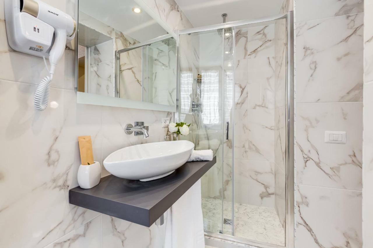 Trevi Private Suites By Premium Suites Collection Roma Exterior foto